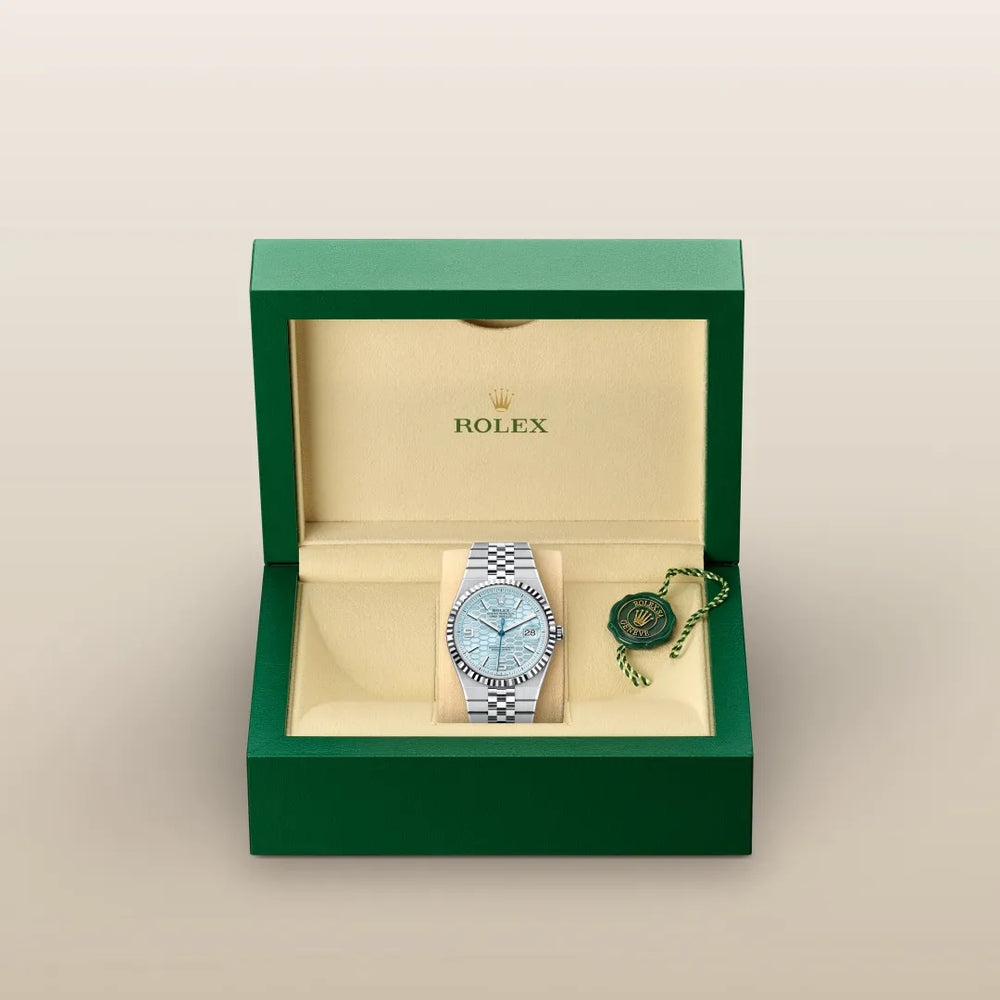 Land-Dweller 40mm Oyster Platinum M127336-0001